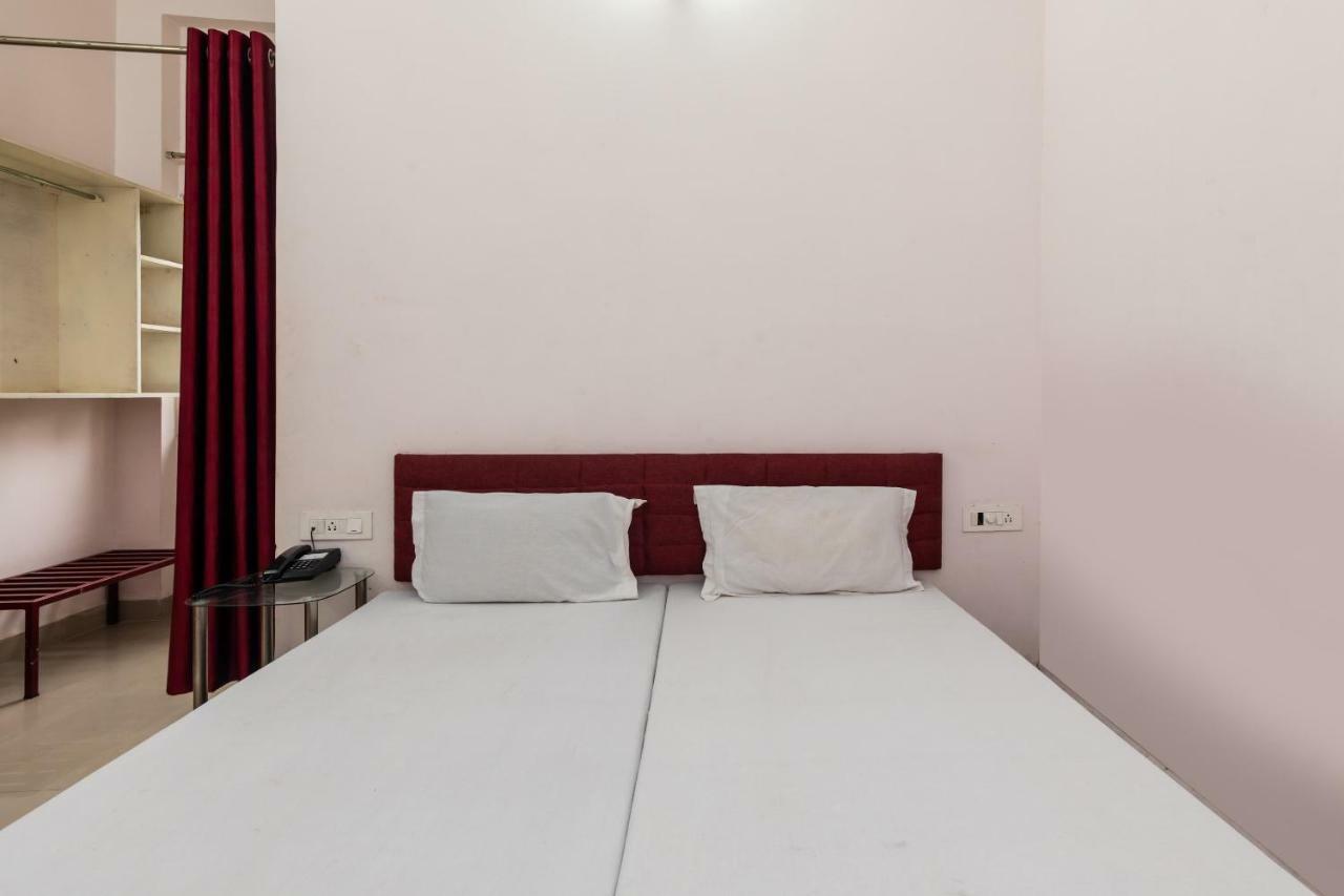 Spot On 48618 Vasundhara Gardens Hotell Bhopal Eksteriør bilde
