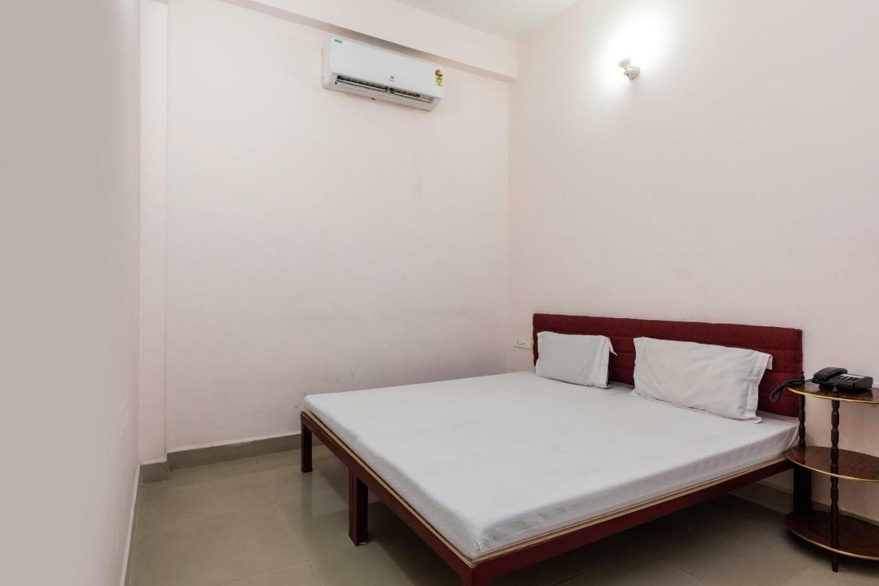 Spot On 48618 Vasundhara Gardens Hotell Bhopal Eksteriør bilde
