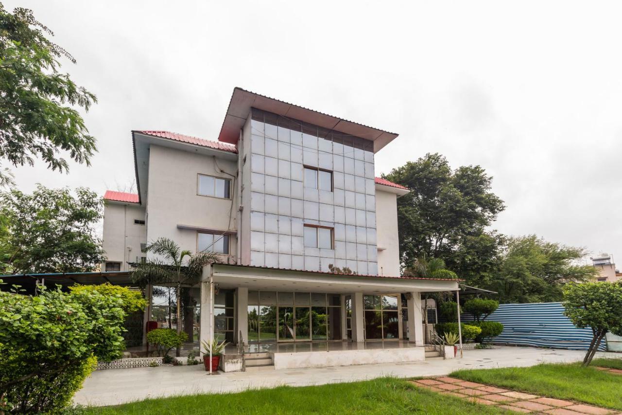 Spot On 48618 Vasundhara Gardens Hotell Bhopal Eksteriør bilde