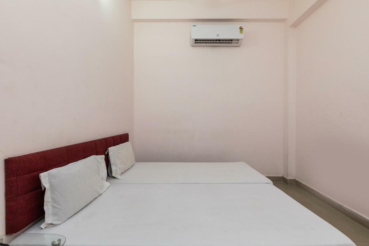 Spot On 48618 Vasundhara Gardens Hotell Bhopal Eksteriør bilde