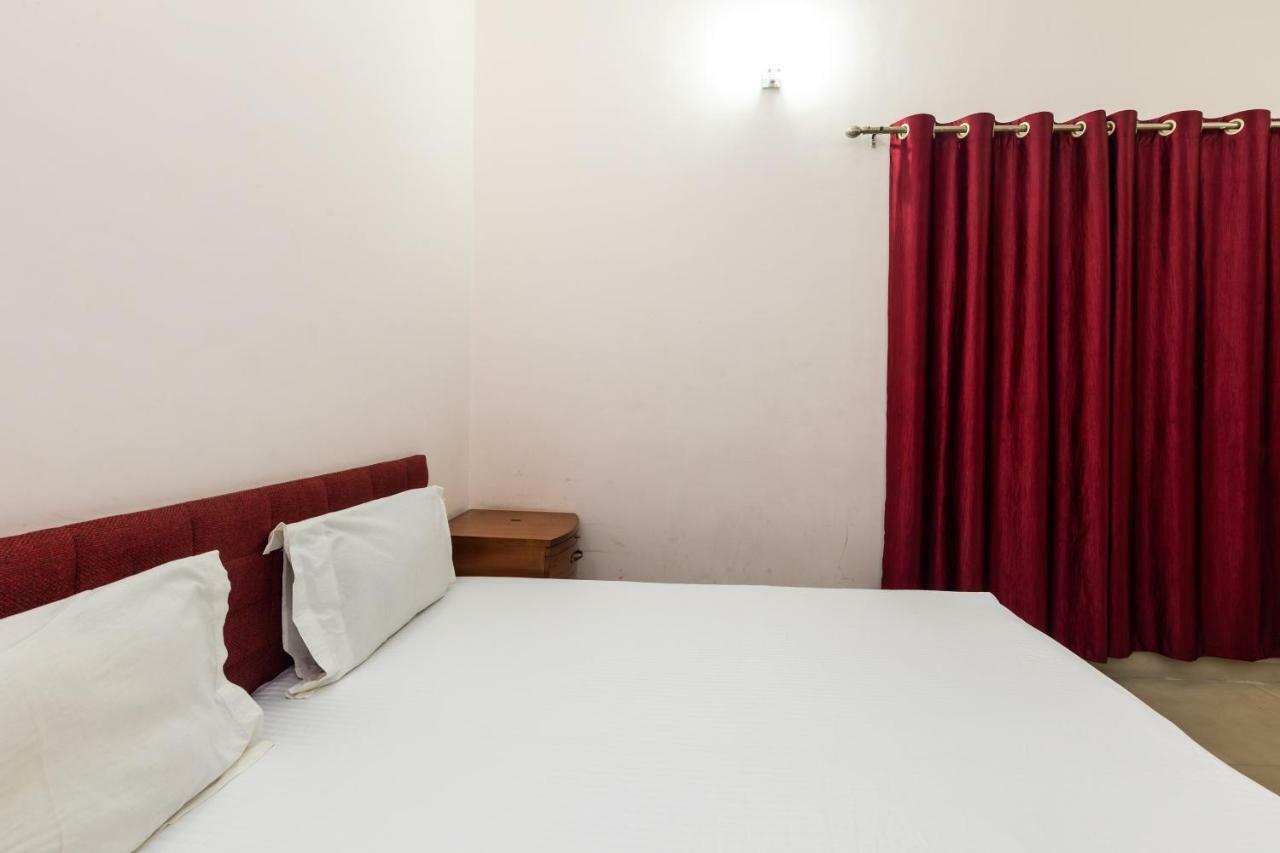 Spot On 48618 Vasundhara Gardens Hotell Bhopal Eksteriør bilde